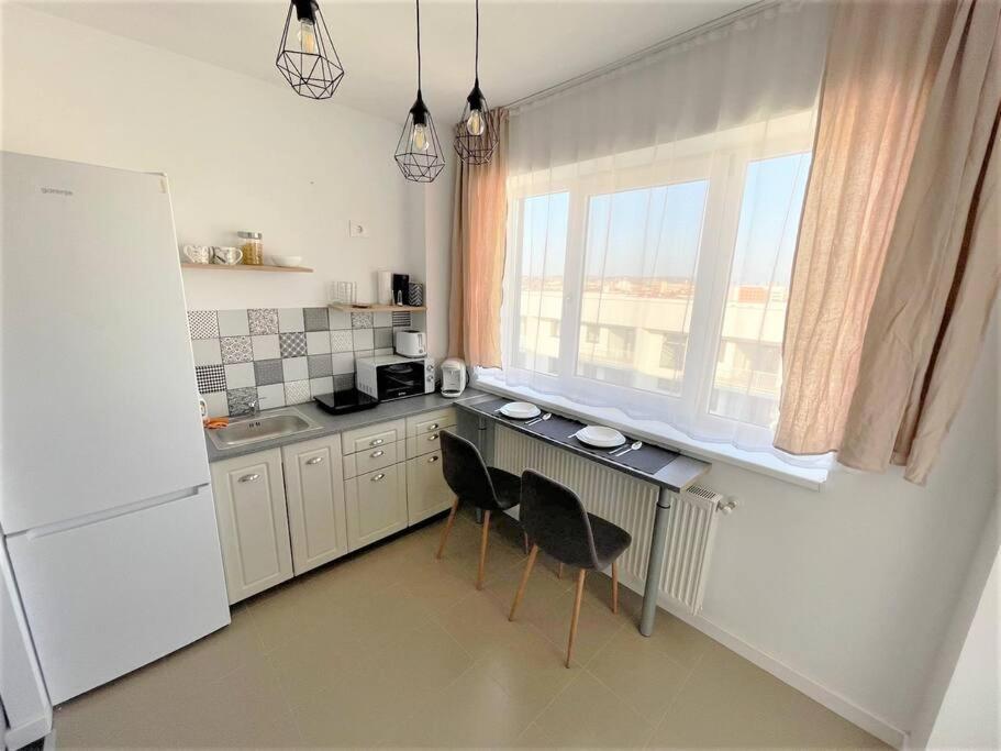 オラデアApartament Onestilorアパートメント エクステリア 写真