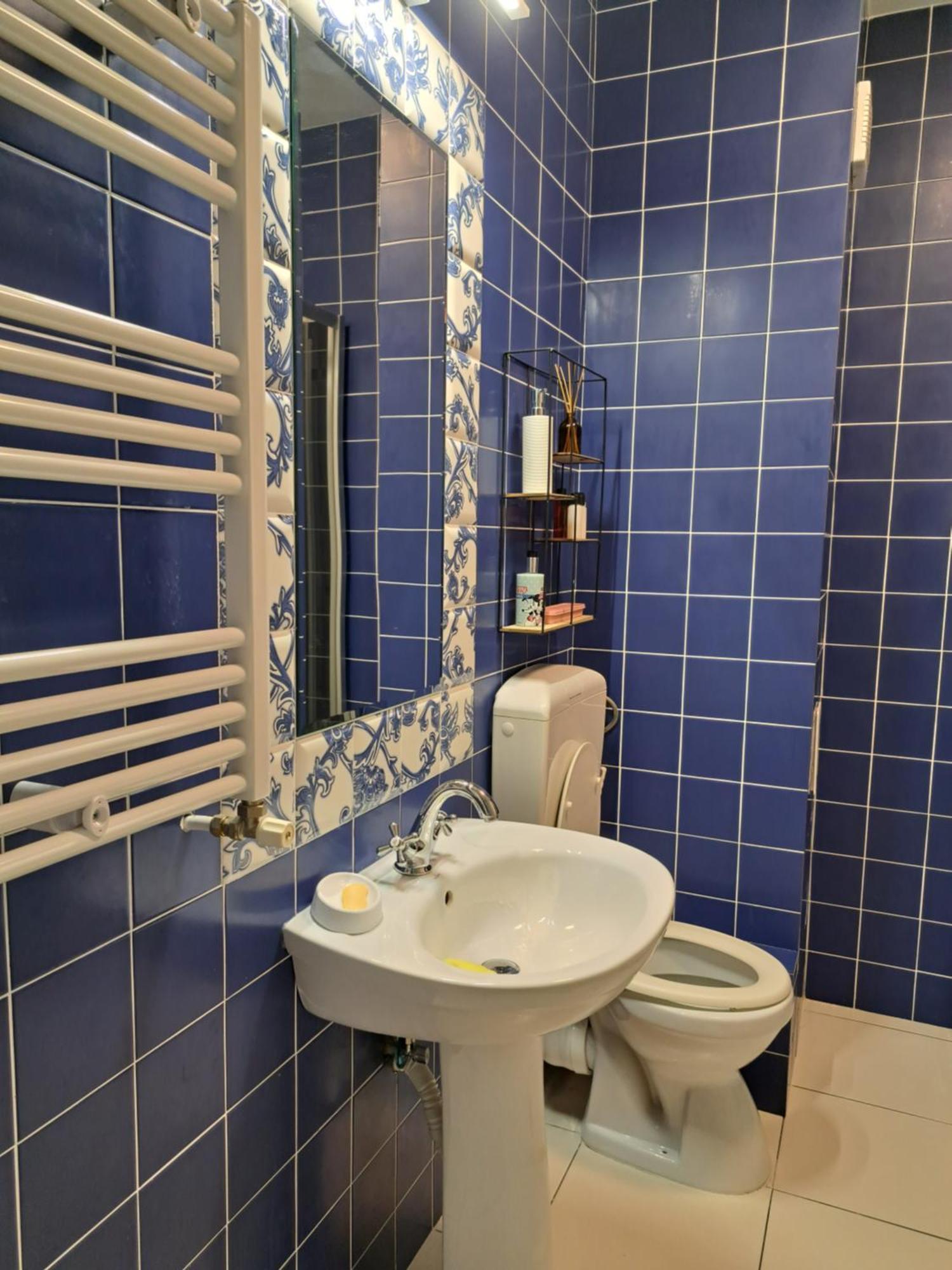 オラデアApartament Onestilorアパートメント エクステリア 写真